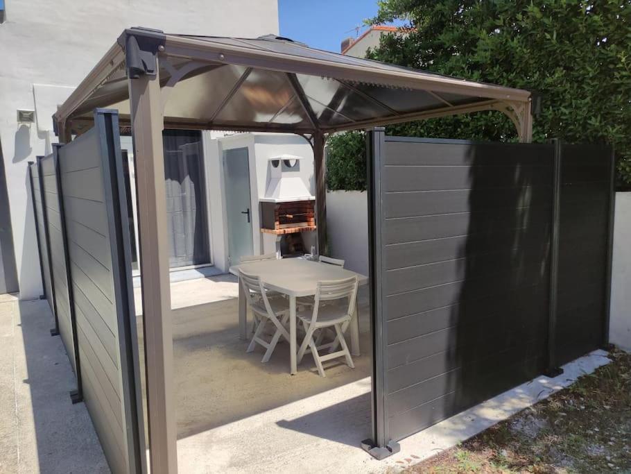 L'Atelier De La Cite - Parking Gratuit Securise Apartment Carcassonne Exterior foto