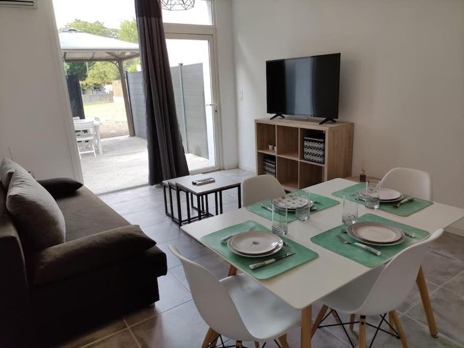 L'Atelier De La Cite - Parking Gratuit Securise Apartment Carcassonne Exterior foto