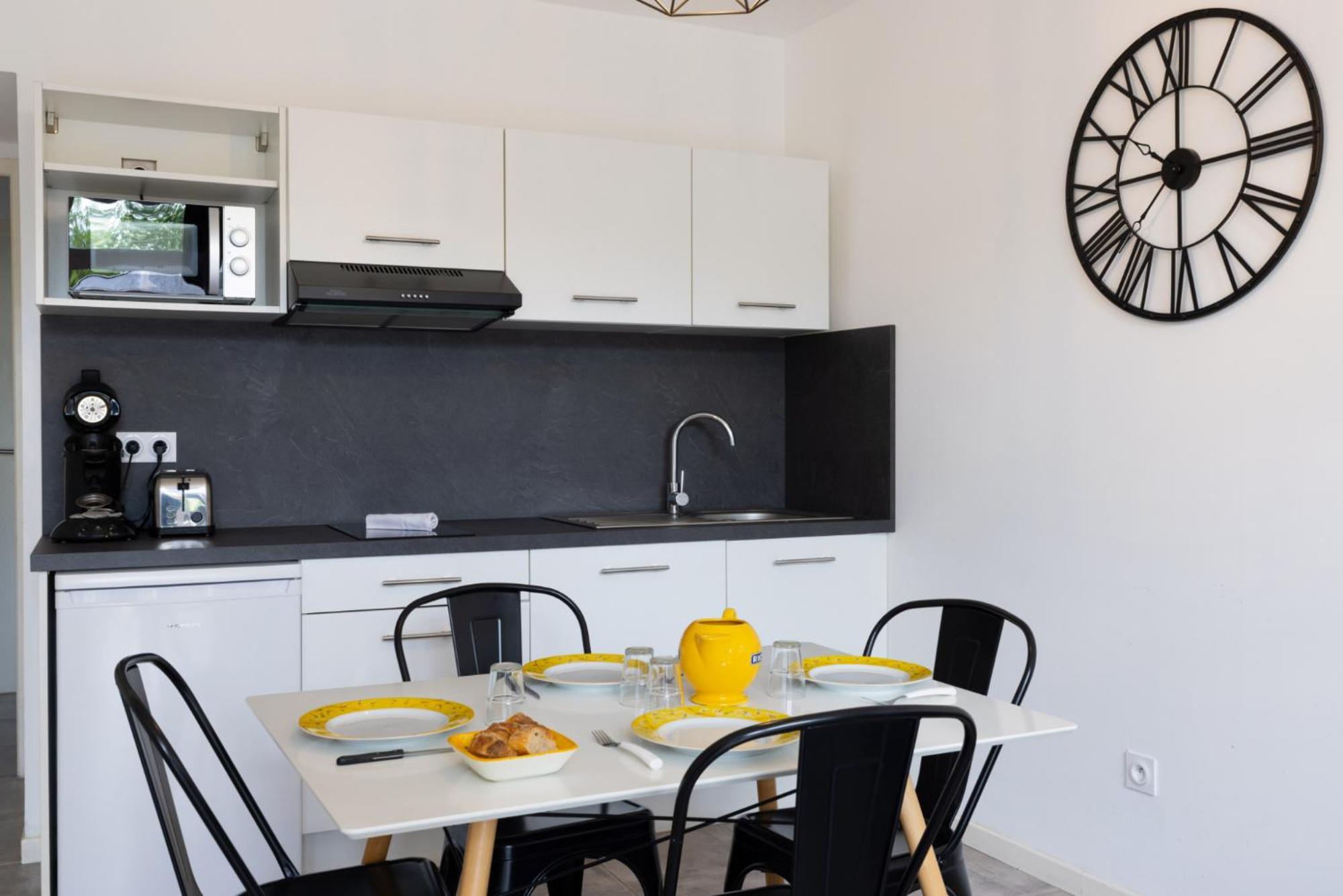 L'Atelier De La Cite - Parking Gratuit Securise Apartment Carcassonne Exterior foto